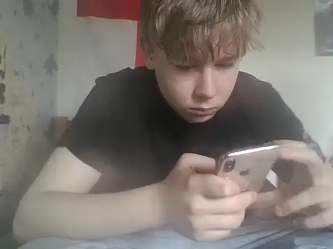 TomasCramp online show from March 20, 2:40 pm