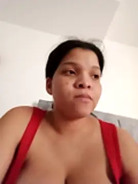 VictoriDior online show from March 23, 8:41 pm