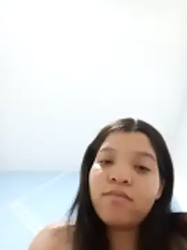 VictoriDior online show from December 19, 11:01 am