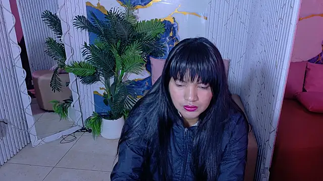 Snapshot of Lexy_tay chatting on June 29, 11:43 am Lexy tay online show from June 29, 11:43 am