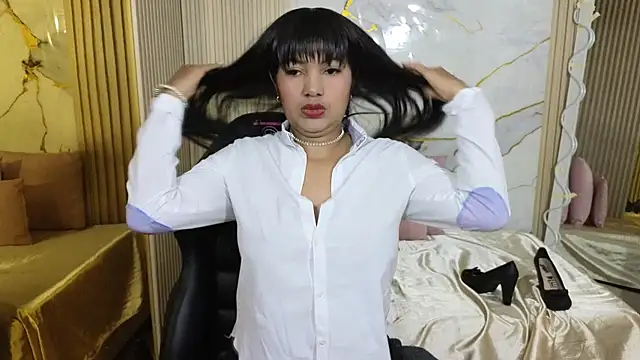 Lexy tay online show from May 20, 11:51 am