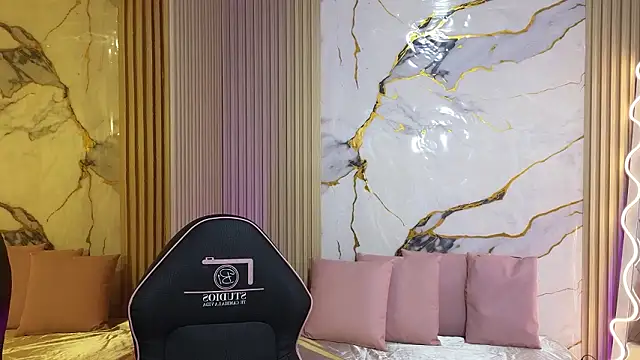 Lexy tay online show from February 12, 11:43 am