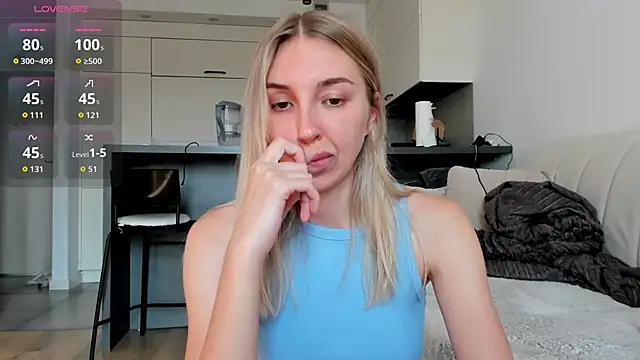 Sunny Rina  online show from July 31, 7:08 am