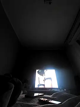 NegativeCleat4 online show from April 24, 12:34 am