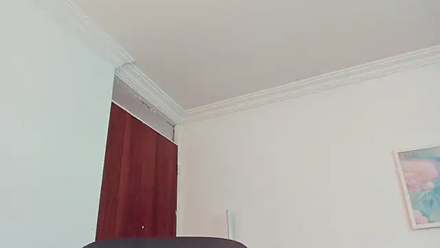 canelleGarces online show from March 27, 4:41 pm