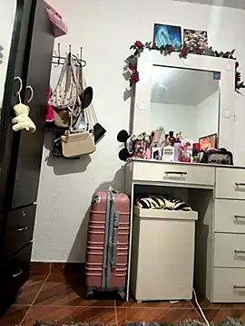 Snapshot of saranghae_ chatting on October 23, 3:38 am saranghae online show from October 23, 3:38 am