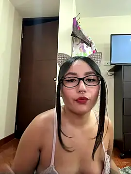 Snapshot of saranghae_ chatting on November 30, 7:47 pm saranghae online show from November 30, 7:47 pm