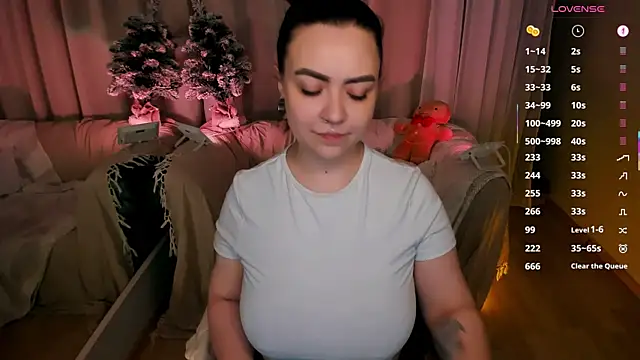 ashton heidii online show from December 21, 11:49 pm