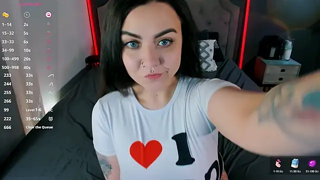 ashton heidii online show from November 11, 11:42 pm