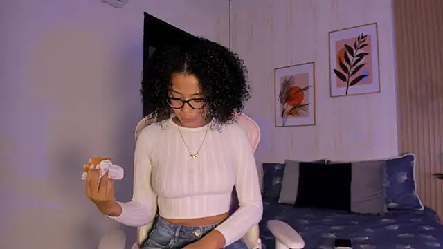 Ayleen Dunkan online show from October 25, 12:39 pm