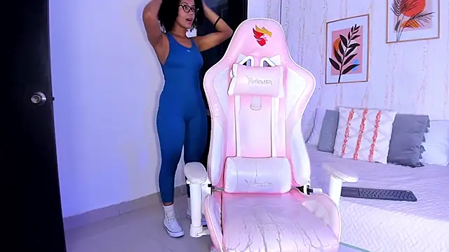 Ayleen Dunkan online show from October 30, 12:36 pm