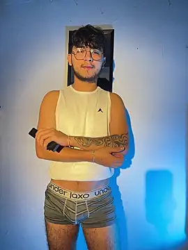 DanteRushh online show from February 12, 2:33 am