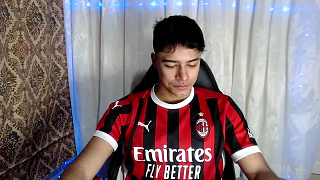 jacobbiker online show from November 14, 6:28 am