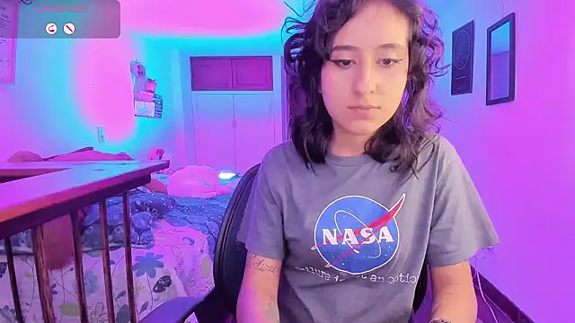 atenea dragon   online show from September 9, 8:29 pm