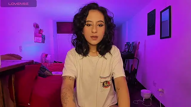 atenea dragon   online show from October 18, 4:58 am