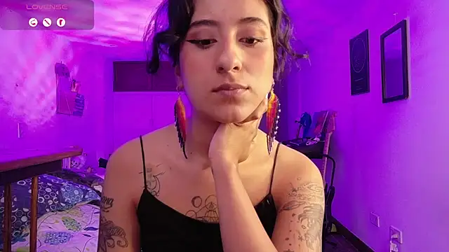 atenea dragon   online show from December 1, 9:59 pm