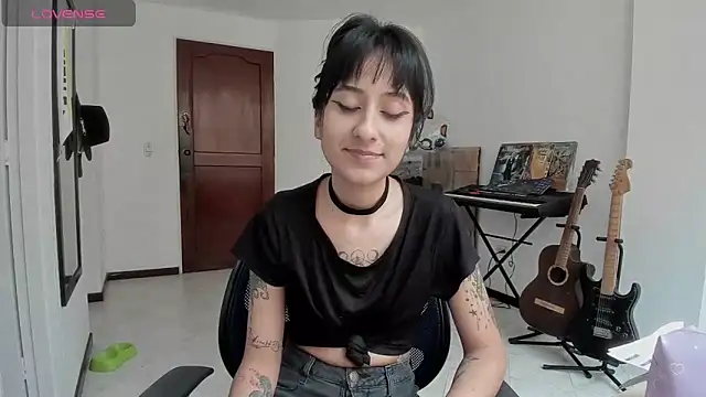 Snapshot of atenea_dragon__ chatting on June 3, 9:19 pm atenea dragon online show from June 3, 9:19 pm