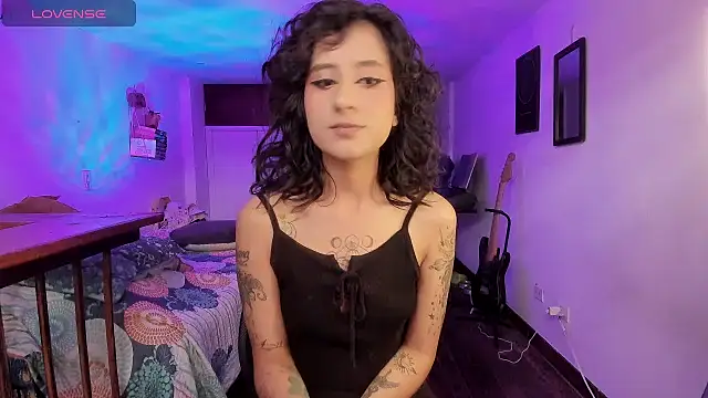 atenea dragon   online show from November 12, 8:01 pm