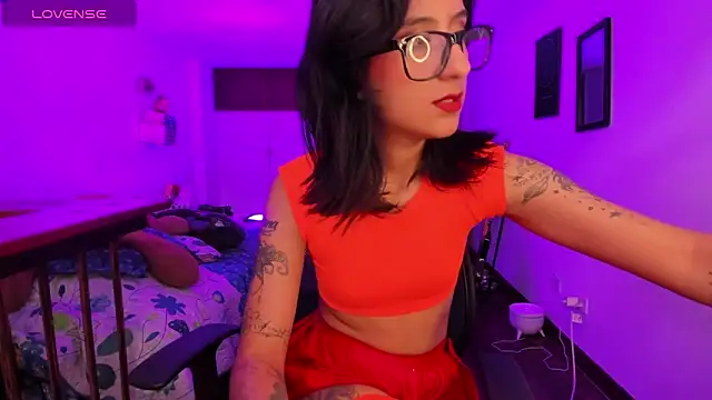 atenea dragon   online show from October 3, 7:48 pm