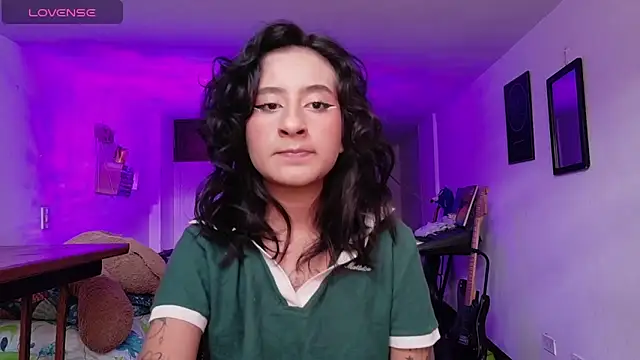 atenea dragon   online show from November 29, 9:15 pm