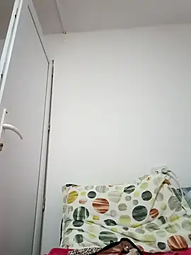 Snapshot of Vera_Elle chatting on October 20, 10:43 pm Vera Elle online show from October 20, 10:43 pm