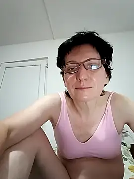 Snapshot of Vera_Elle chatting on November 5, 5:27 pm Vera Elle online show from November 5, 5:27 pm