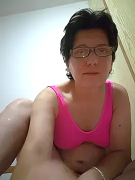 Snapshot of Vera_Elle chatting on July 19, 7:10 pm Vera Elle online show from July 19, 7:10 pm