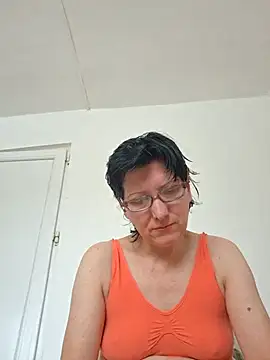 Snapshot of Vera_Elle chatting on January 19, 7:56 am Vera Elle online show from January 19, 7:56 am