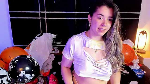 Zoe Vg online show from October 18, 7:16 pm