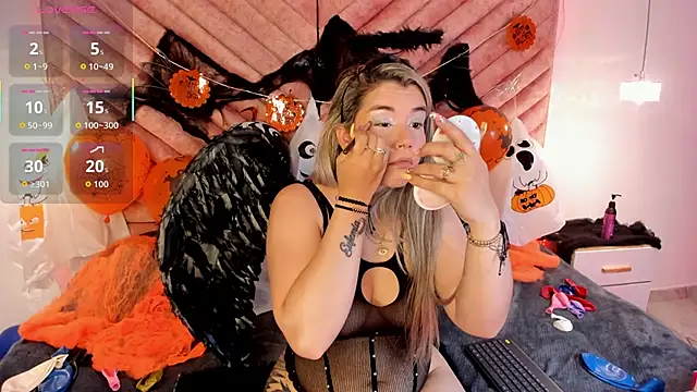 Zoe Vg online show from October 29, 7:35 pm