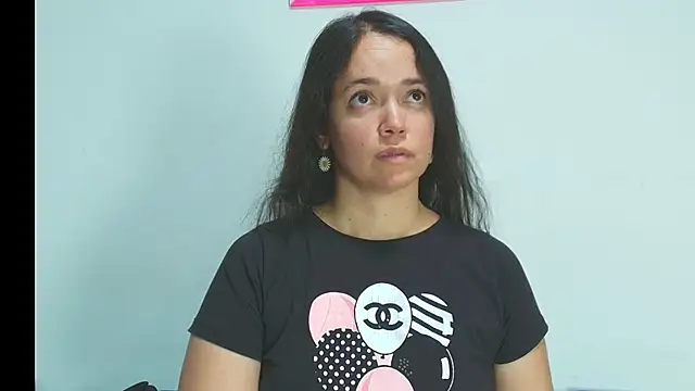 loreen grey online show from April 13, 8:13 pm