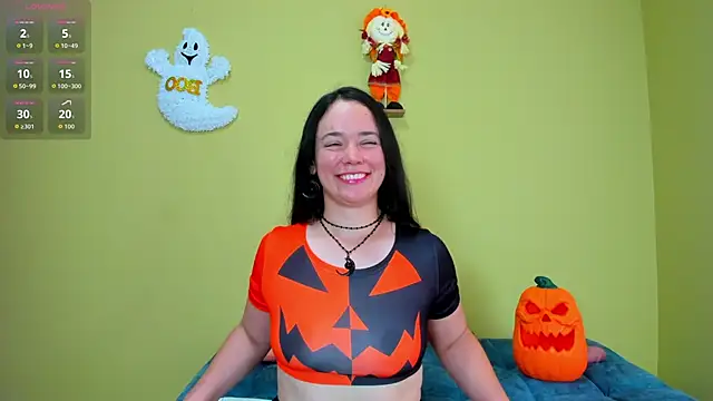 Snapshot of loreen_grey chatting on October 1, 8:24 pm loreen grey online show from October 1, 8:24 pm