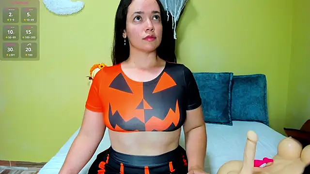 loreen grey online show from October 27, 8:10 pm