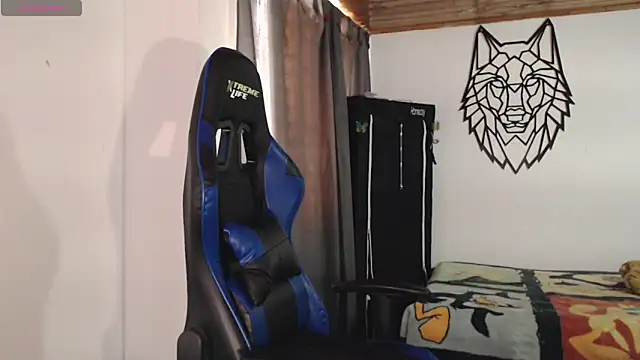 Snapshot of Sweet-Cris chatting on November 20, 5:13 pm Sweet-Cris online show from November 20, 5:13 pm