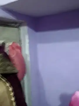 hunk28 6 online show from November 29, 6:41 pm