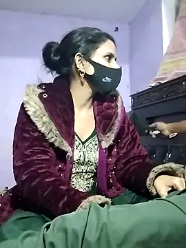 hunk28 6 online show from November 27, 5:35 pm