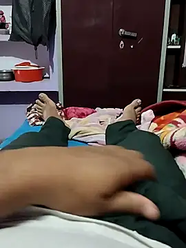 hunk28 6 online show from November 14, 6:33 pm