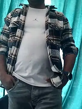 hunk28 6 online show from November 15, 6:39 am