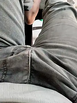 hunk28 6 online show from October 17, 6:06 am