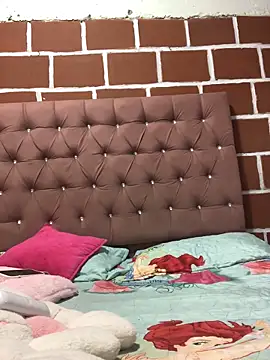 Rachellcooperrr online show from May 20, 11:13 pm