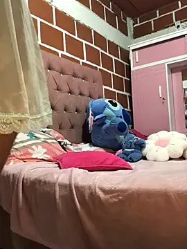 Rachellcooperrr online show from March 24, 2:11 am