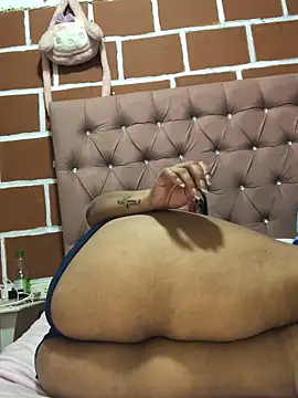 Rachellcooperrr online show from March 15, 6:53 am