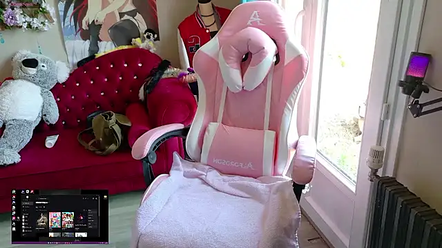 rubystrip online show from March 21, 1:48 pm