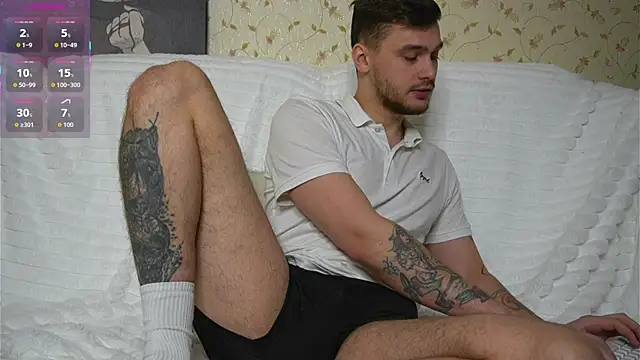 johnstoneisland online show from January 12, 8:32 am