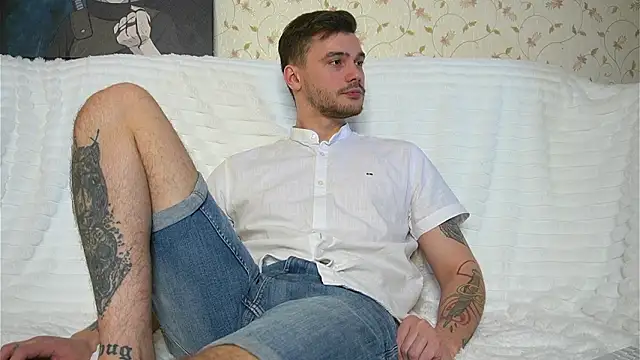 johnstoneisland online show from March 29, 7:21 am