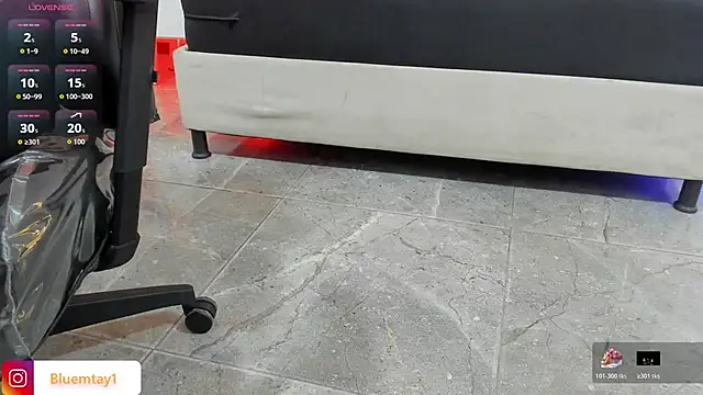 BLUE TAY1 online show from March 3, 11:39 am