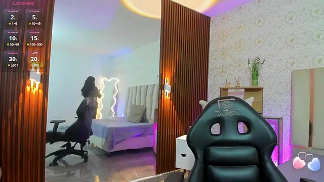 BLUE TAY1 online show from September 25, 12:00 pm