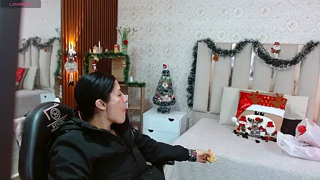 BLUE TAY1 online show from November 27, 11:32 am