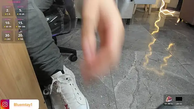 BLUE TAY1 online show from March 5, 11:51 am