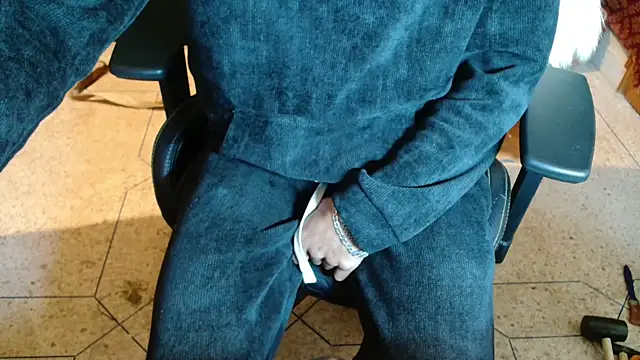 JUSTFORRICH online show from February 16, 8:13 am